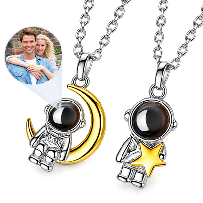 Collar Personalizado con Foto – Astronauta y Luna