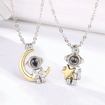 Collar Personalizado con Foto – Astronauta y Luna